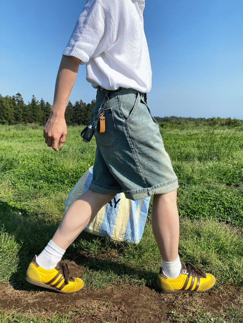 [Best / 주문폭주] Ken vintage denim wide half pants (1 color)